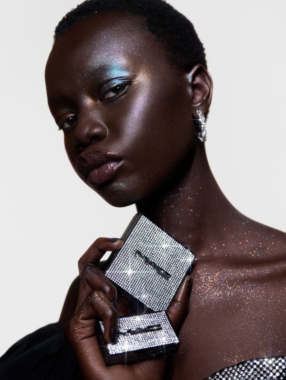 M·A·C セレブリティ ヌード リップ ボルト | マック MAC Cosmetics