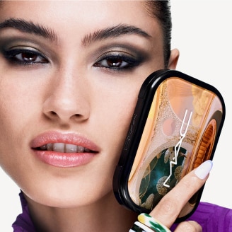 CONNECT IN COLOUR EYE SHADOW PALETTES
