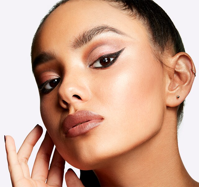 mac hyper real palette